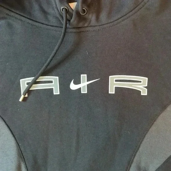 Nike Woman's Black Hoodie - Picture 2 of 4